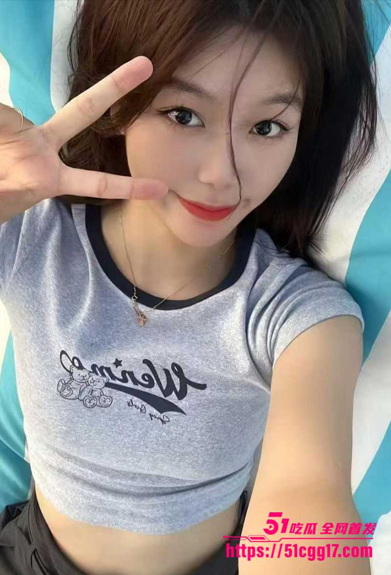北京大妞胡洁被调教视频曝光 3 拷贝