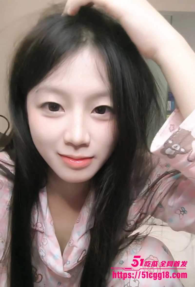 超美纯欲黄播 你的小月月 付费大秀 与精神小伙携手肉欲狂欢 玩反差被无套爆操 对白刺激真实过瘾！