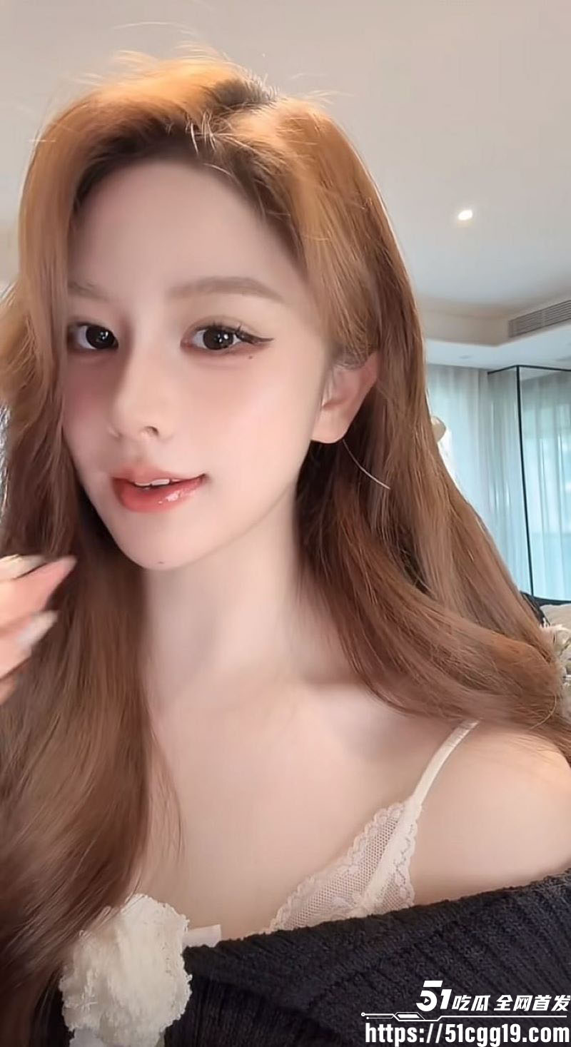 抖音网红孙娜一对一裸聊曝光 2