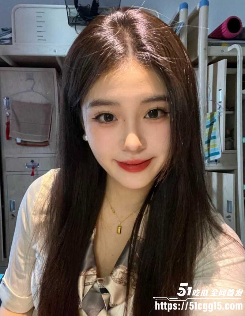 江苏南京女幼师下海被金主包养03