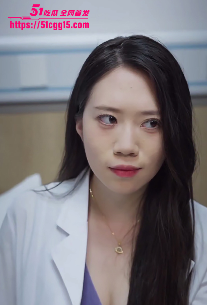 擦边短剧医院里的姐妹视频 流出 2 拷贝