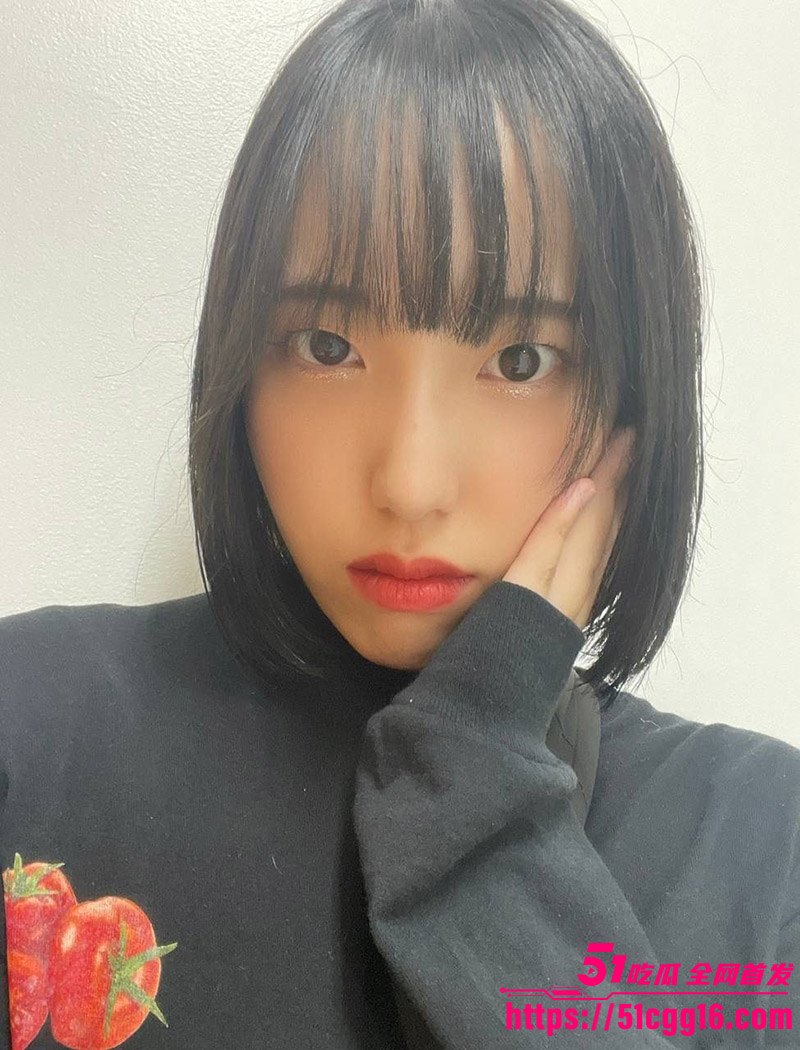 日本清纯美少女裸贷自慰视频流出 反差少女猛插粉嫩小穴 骚逼流水啪啪作响！