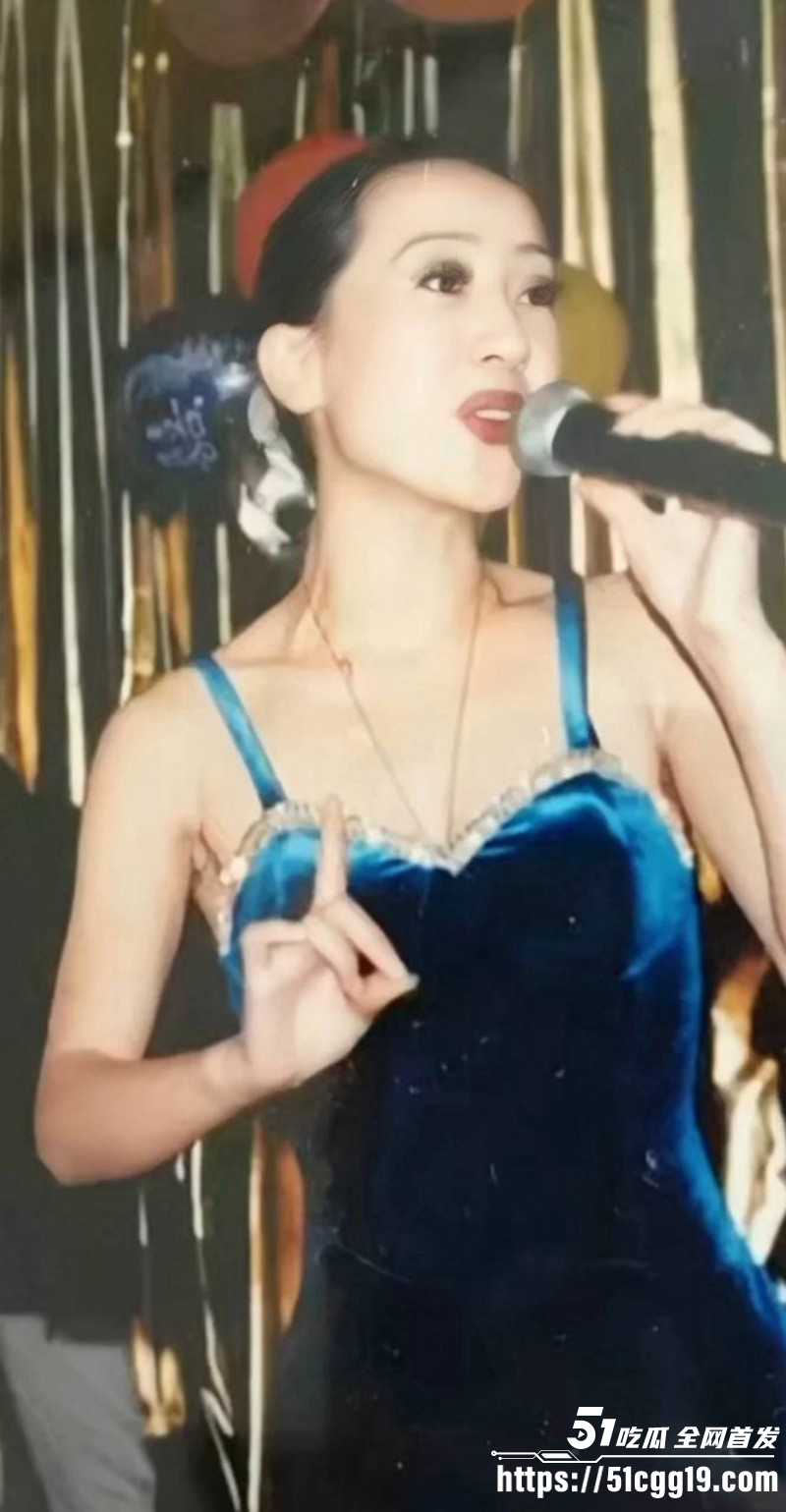 谢广坤扮演者唐鉴军被两位前妻曝光011