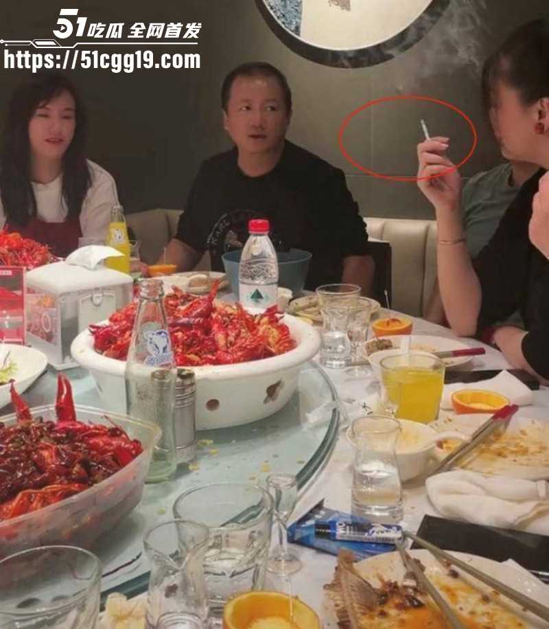 谢广坤扮演者唐鉴军被两位前妻曝光035