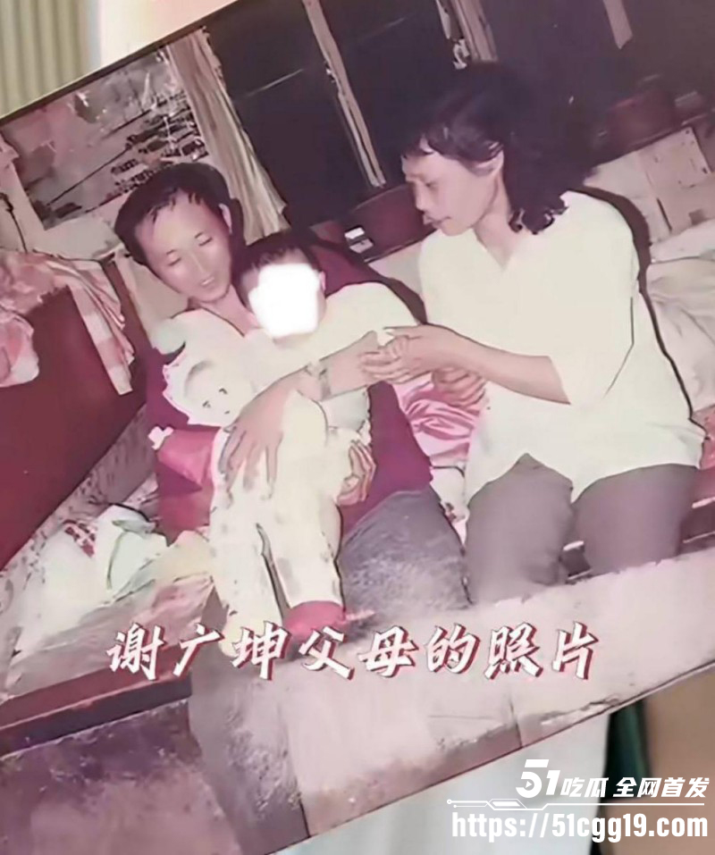 谢广坤扮演者唐鉴军被两位前妻曝光037