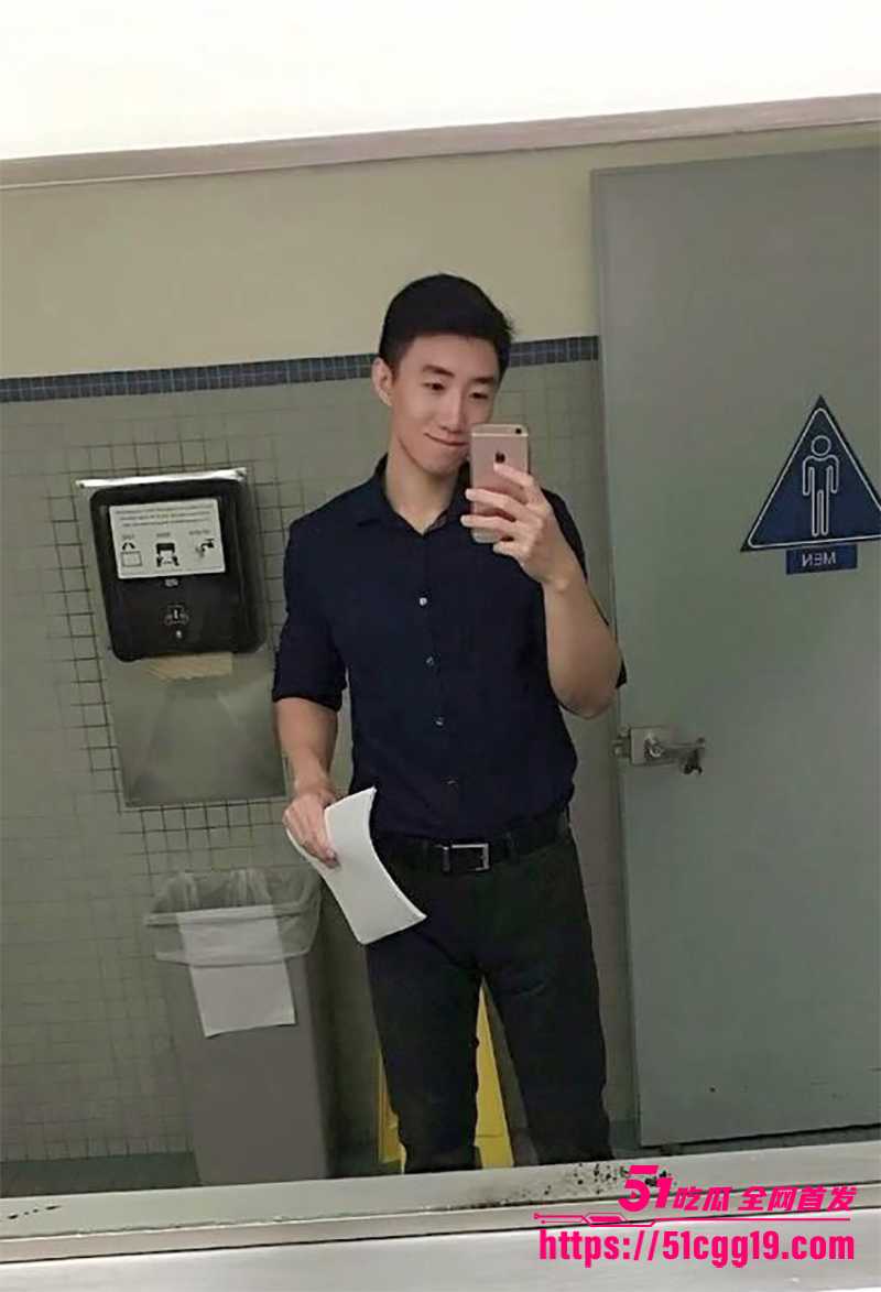 留学圈炮神 黄宇辰 风流倜傥操遍嫩妹人妻 性福巅峰竟玩火惹上狠人 惨遭报复刀割骚屌 重口视频流出让人不寒而栗！