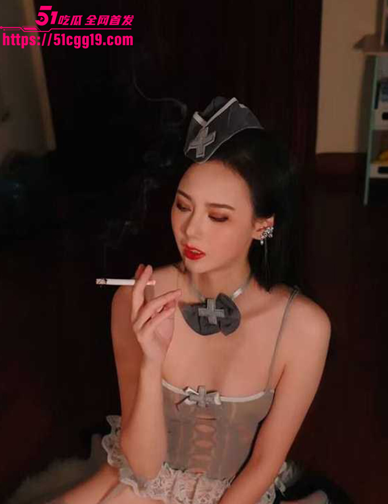 极品人妻 李夙 不雅视频流出 超美少妇风骚入髓露脸深情舔屌 老公打桩猛操 淫欲母狗彻底放飞！
