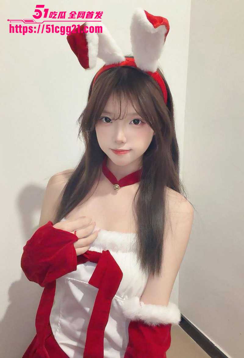 江西服装学院李玉婷高颜值约炮视频曝光1拷贝