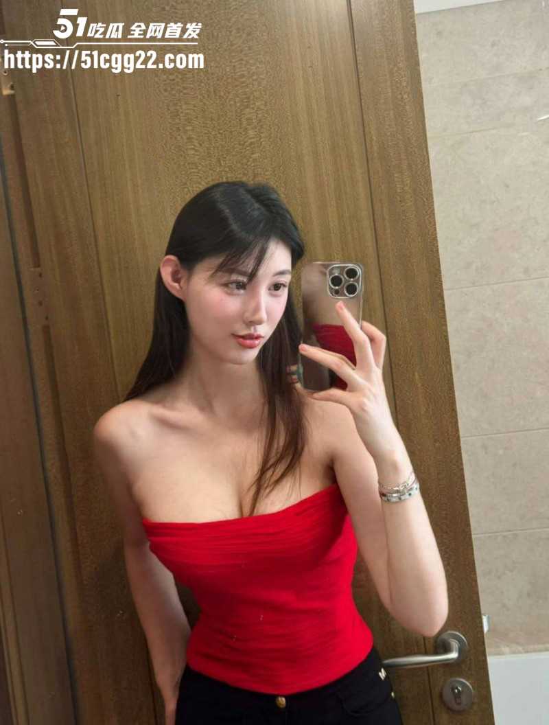 抖音高颜值网红王语会不雅视频03