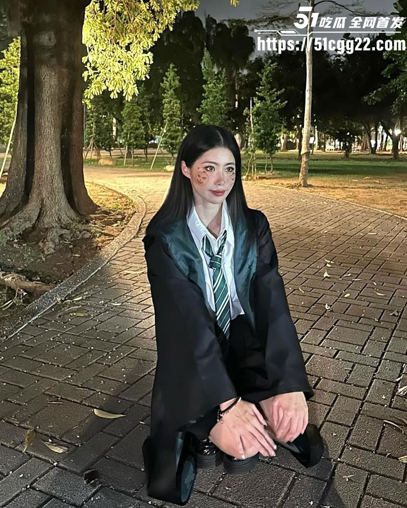 美容店老板娘温佩6