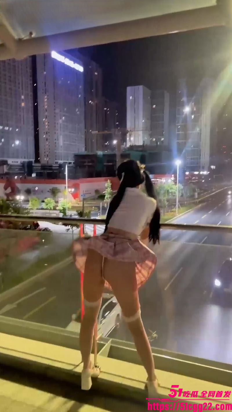 广东佛山顶级尤物晴宝不雅视频曝光 3