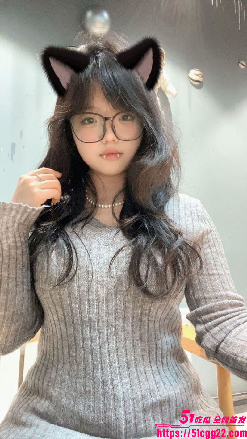 黑龙江宾县巨乳学生妹不雅视频曝光 每晚跟炮友裸聊大奶晃荡 干净白虎骚逼特写清晰 反差拉满！