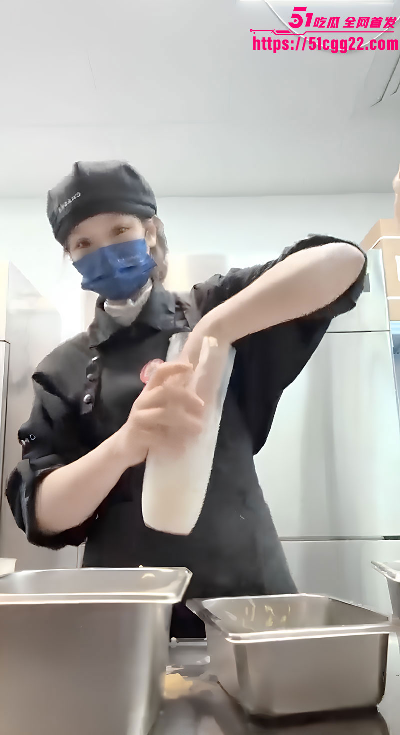 霸王茶姬手打柠檬茶事件10