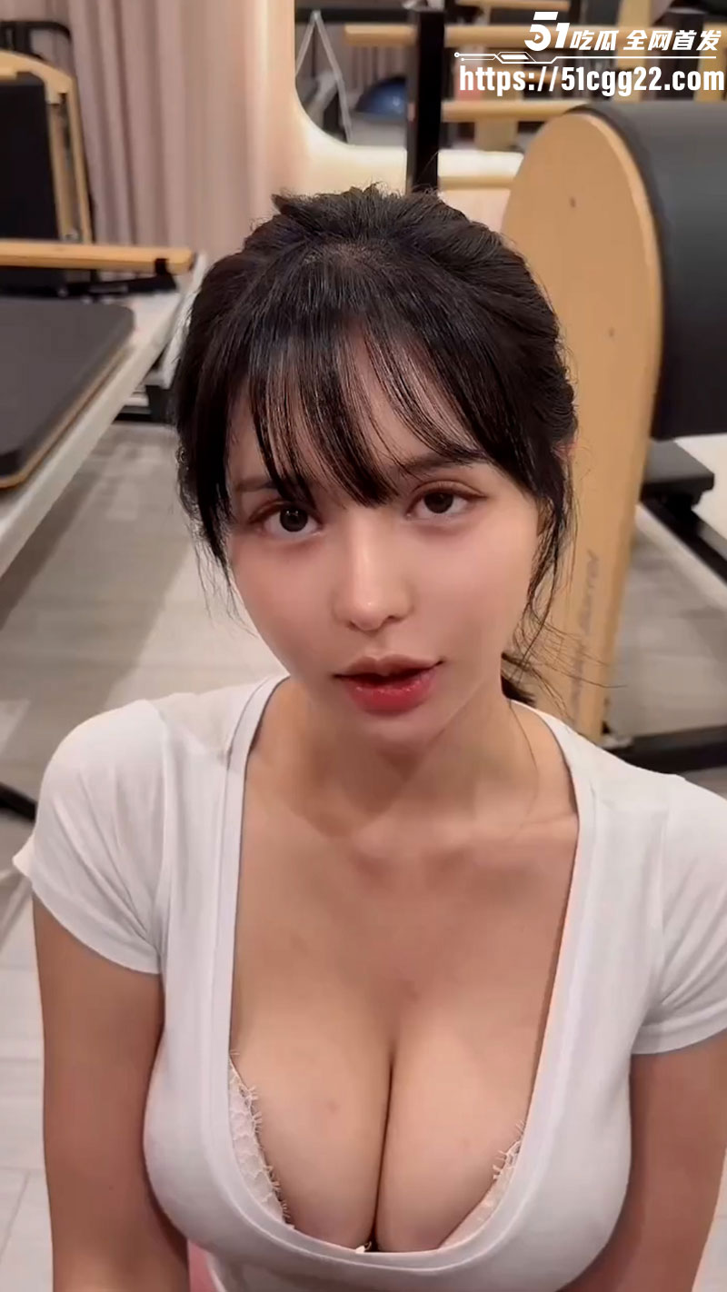 韩国顶级模特 BJ徐婉 健身房巨乳肥臀全裸诱惑 被私人教练后入爆操 抬腿狂插腿软颤抖！