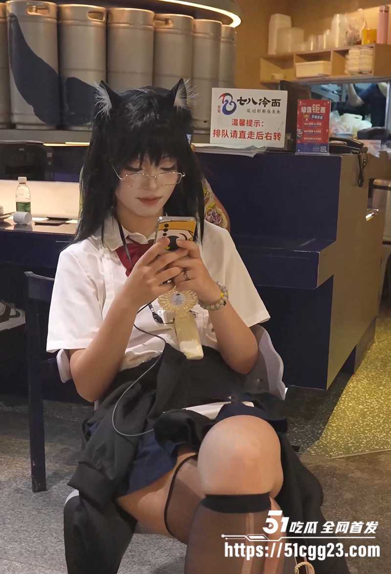 极品制服JK黑丝袜眼镜妹美女小姐姐露出视频流出5拷贝