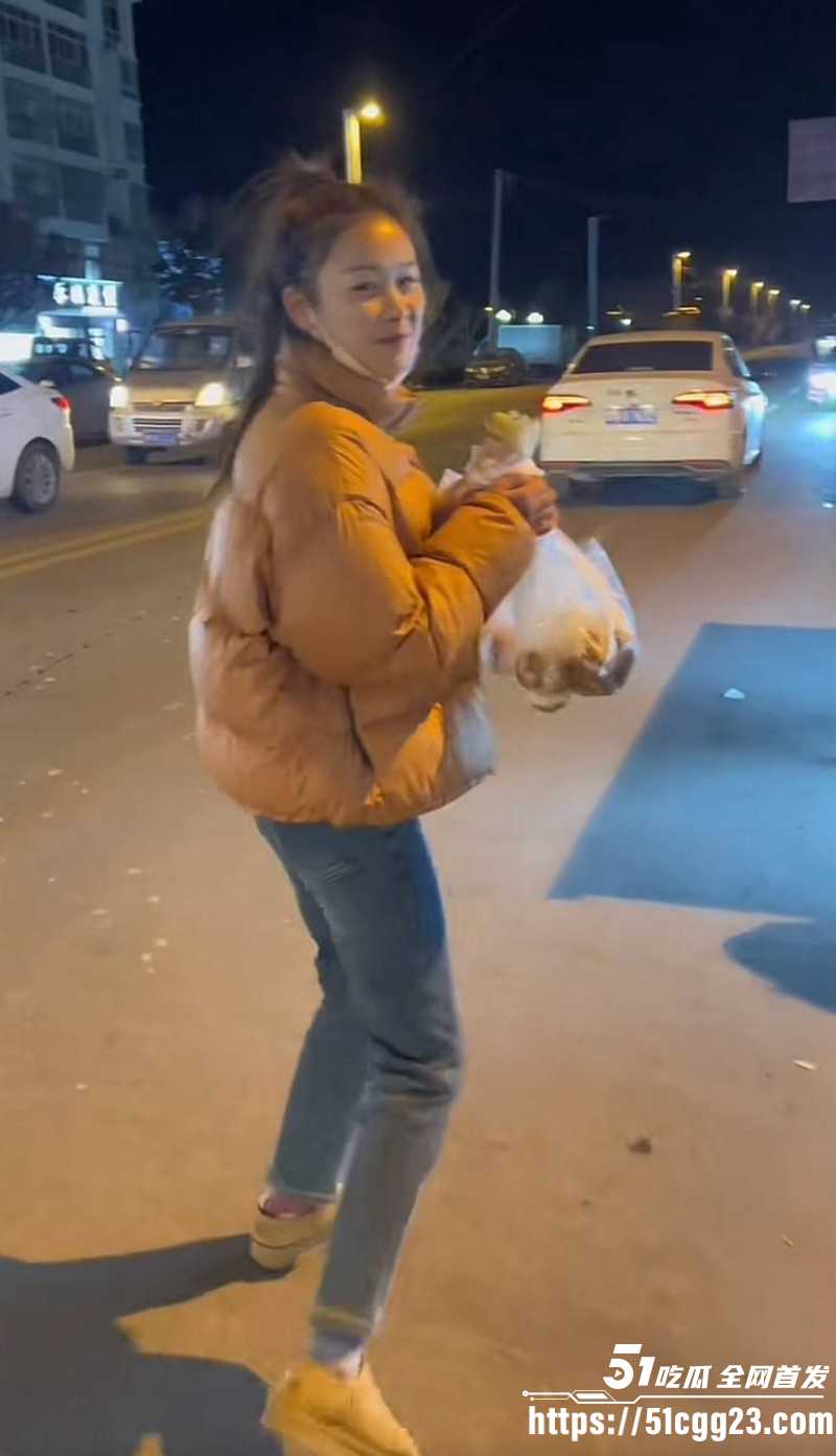 抖音网红倩倩农家园人设塌房事件07