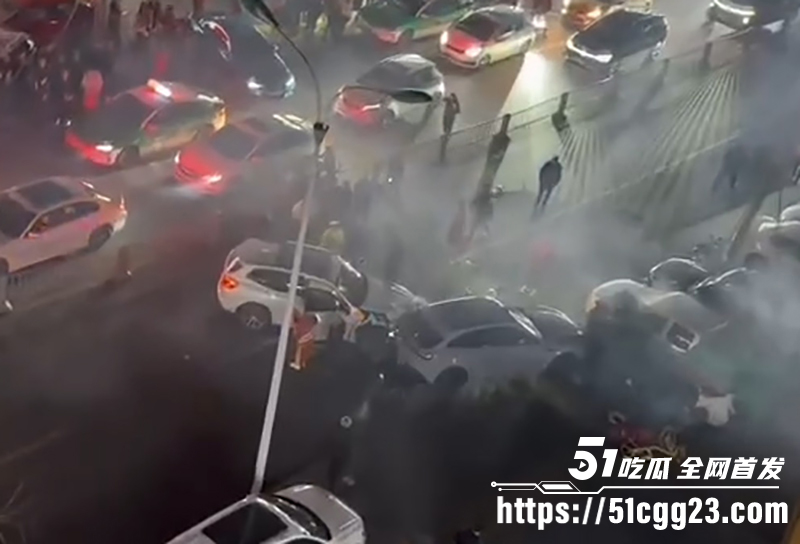 乐山酒驾车祸视频流出 3 拷贝