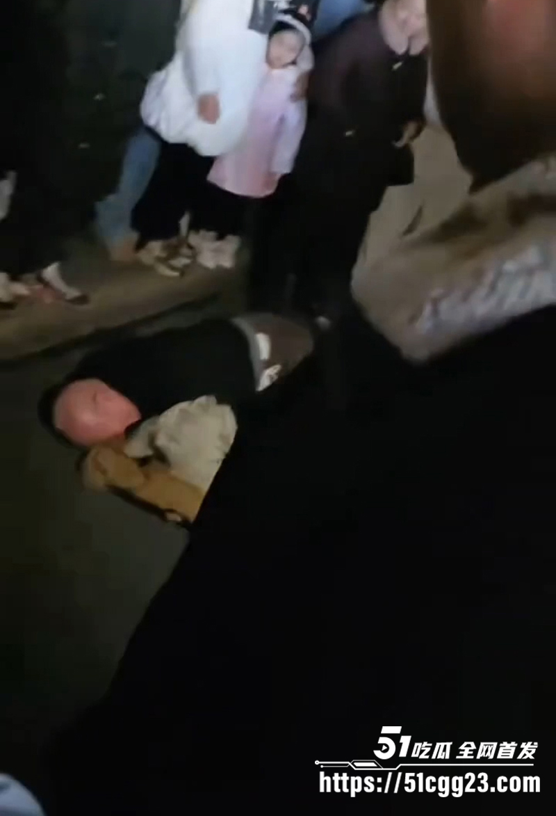 乐山酒驾车祸视频流出 7 拷贝