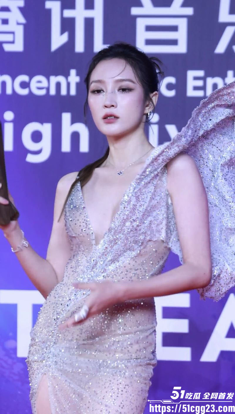 娱乐圈演员孟佳真空直播擦边 3