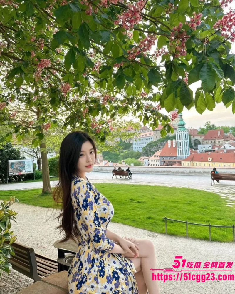 瓜友投稿 和小红书巨乳女博主裸聊视频流出 4