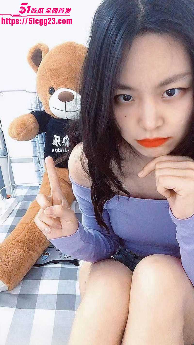 宁夏职业学院反差学妹 曹林子 从勤工俭学沦为卖逼骚鸡 在金主调教下彻底沉沦性欲！