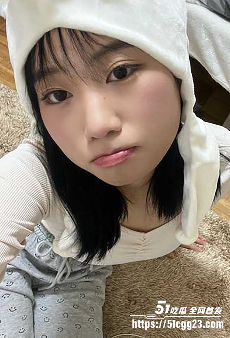 西安外国语大学王一冰私拍性爱视频曝光2拷贝