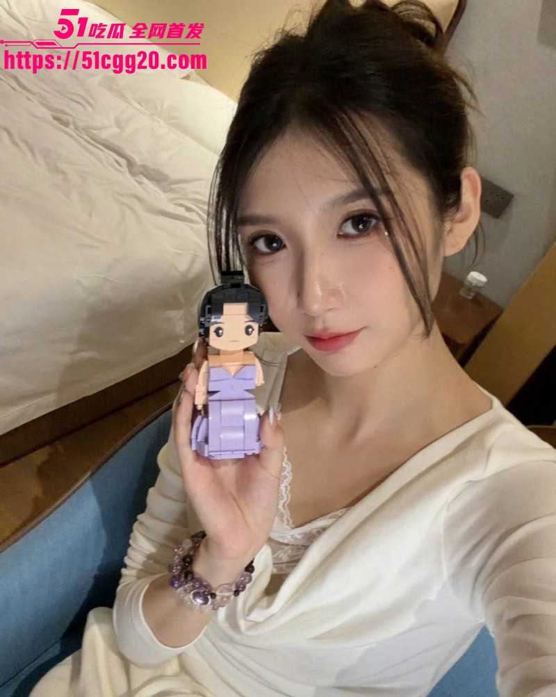 百万粉女主持潇潇劈腿487事件完整版08