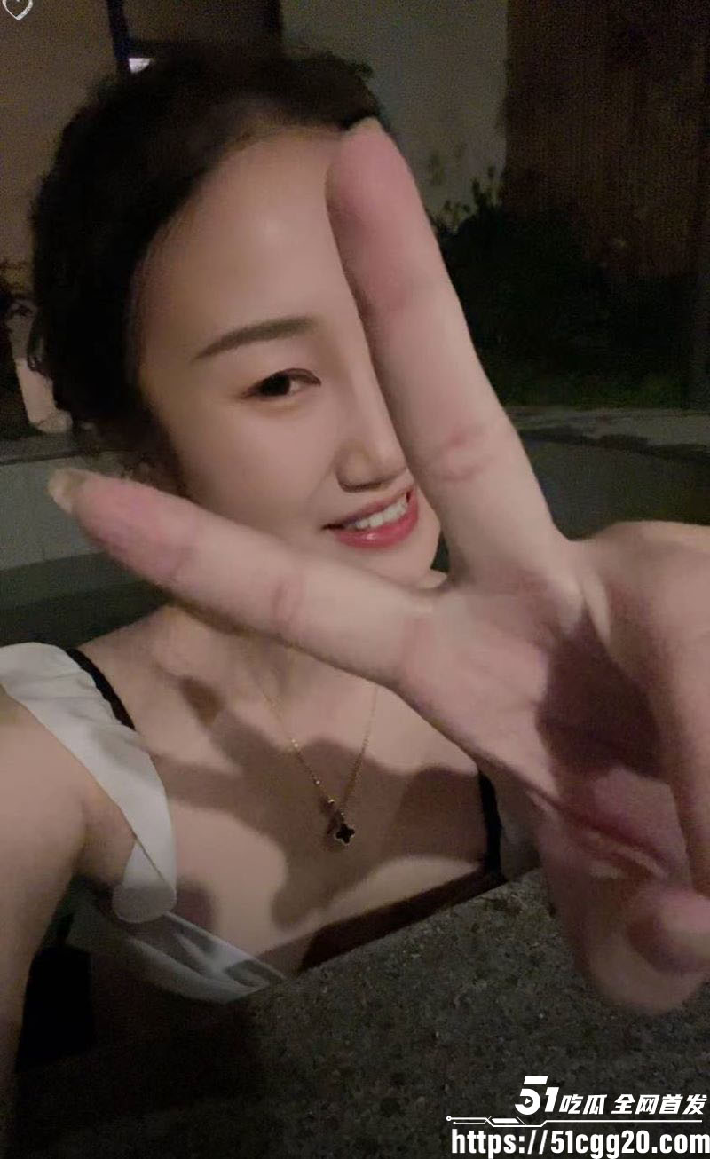 云南玉溪农业局副局长张颖婚内偷腥被妻子实名举报 6
