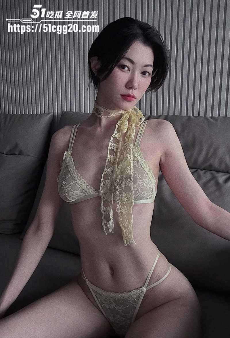 极品高颜值175公分短发模特儿许诺自拍不雅视频曝光2拷贝