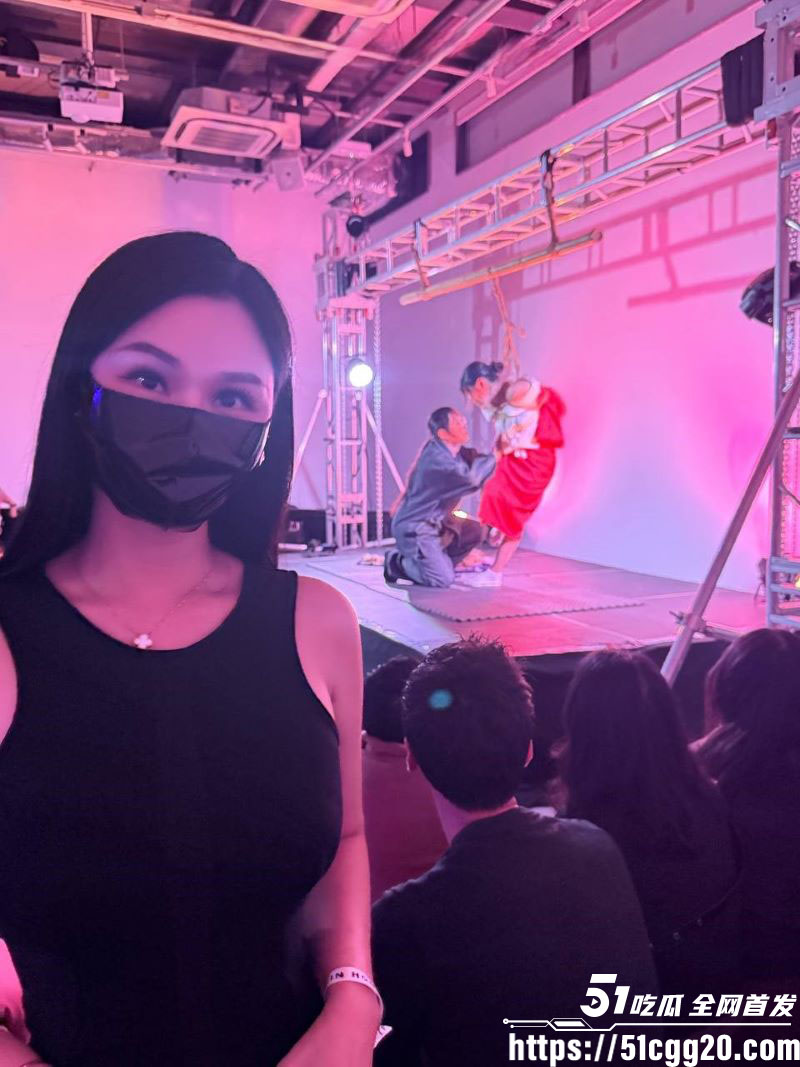 日本绳艺大师鵺神莲大胆演绎主题行为艺术 10