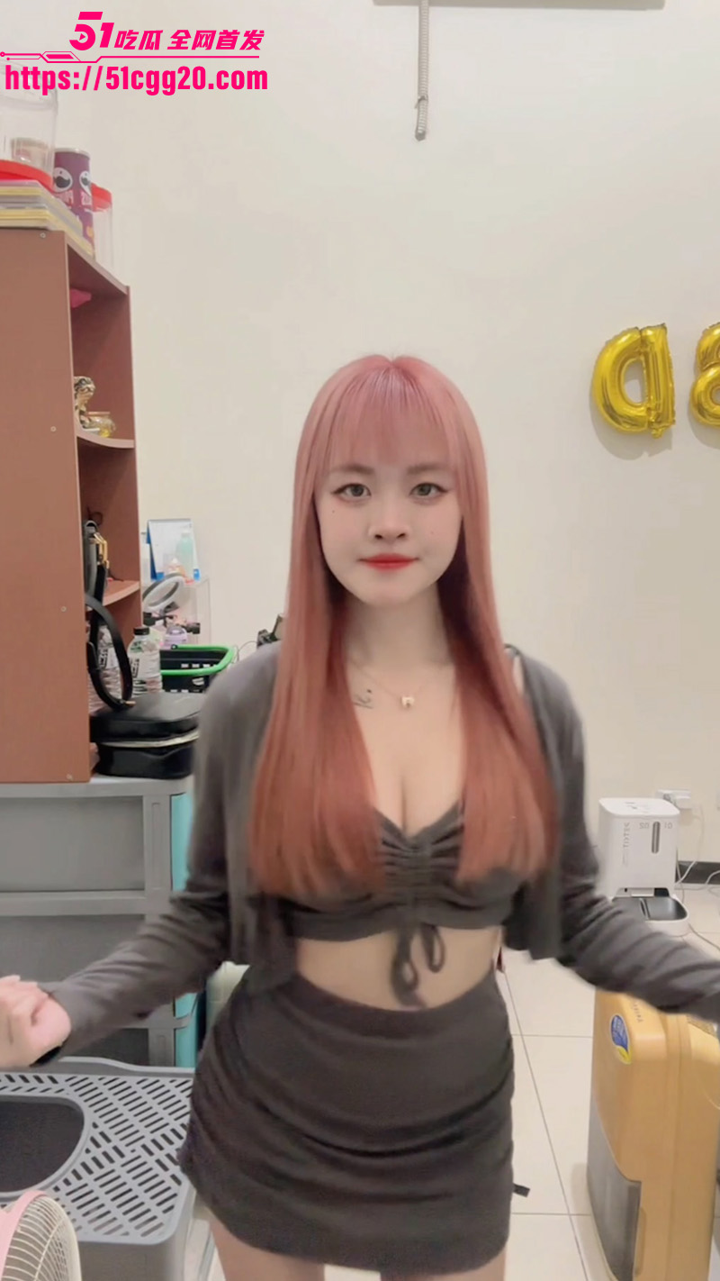 极品网红萱萱不雅视频流出03