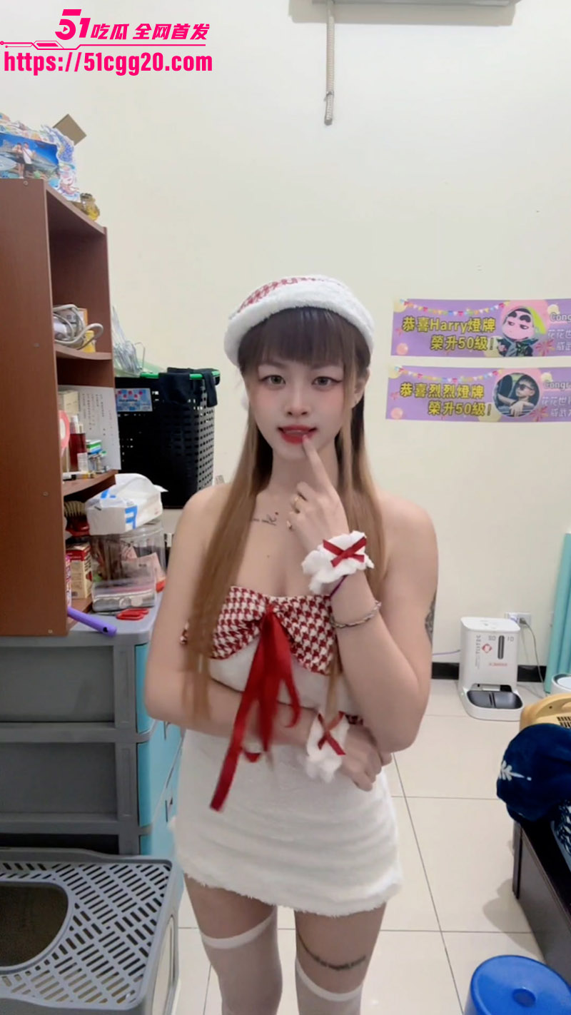 极品网红萱萱不雅视频流出02