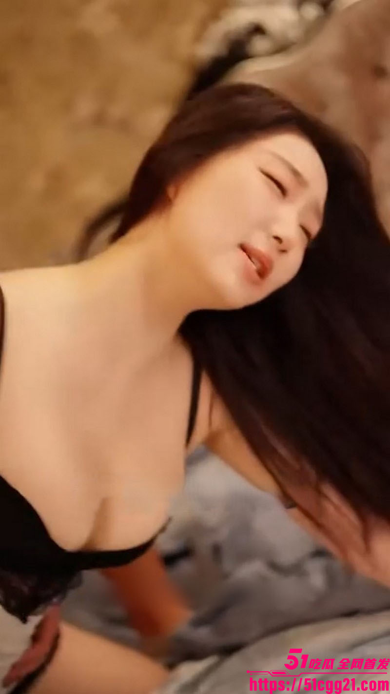 擦边神剧月光放映机高清完整版流出 3
