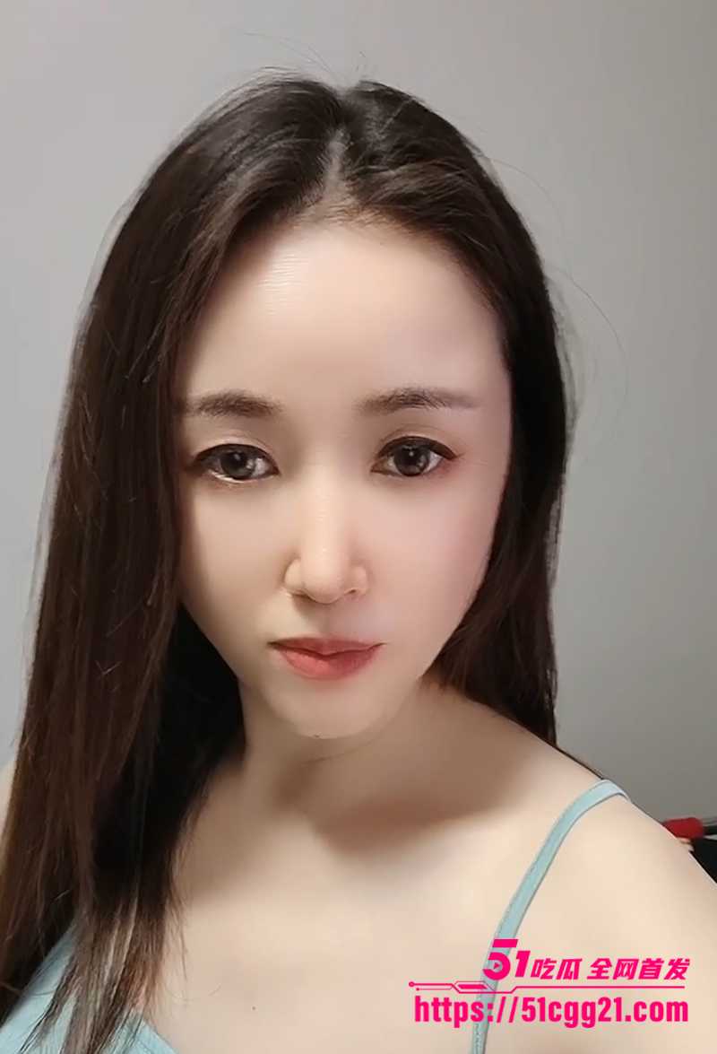 抖音雅媚付费定制不雅视频流出  2 拷贝