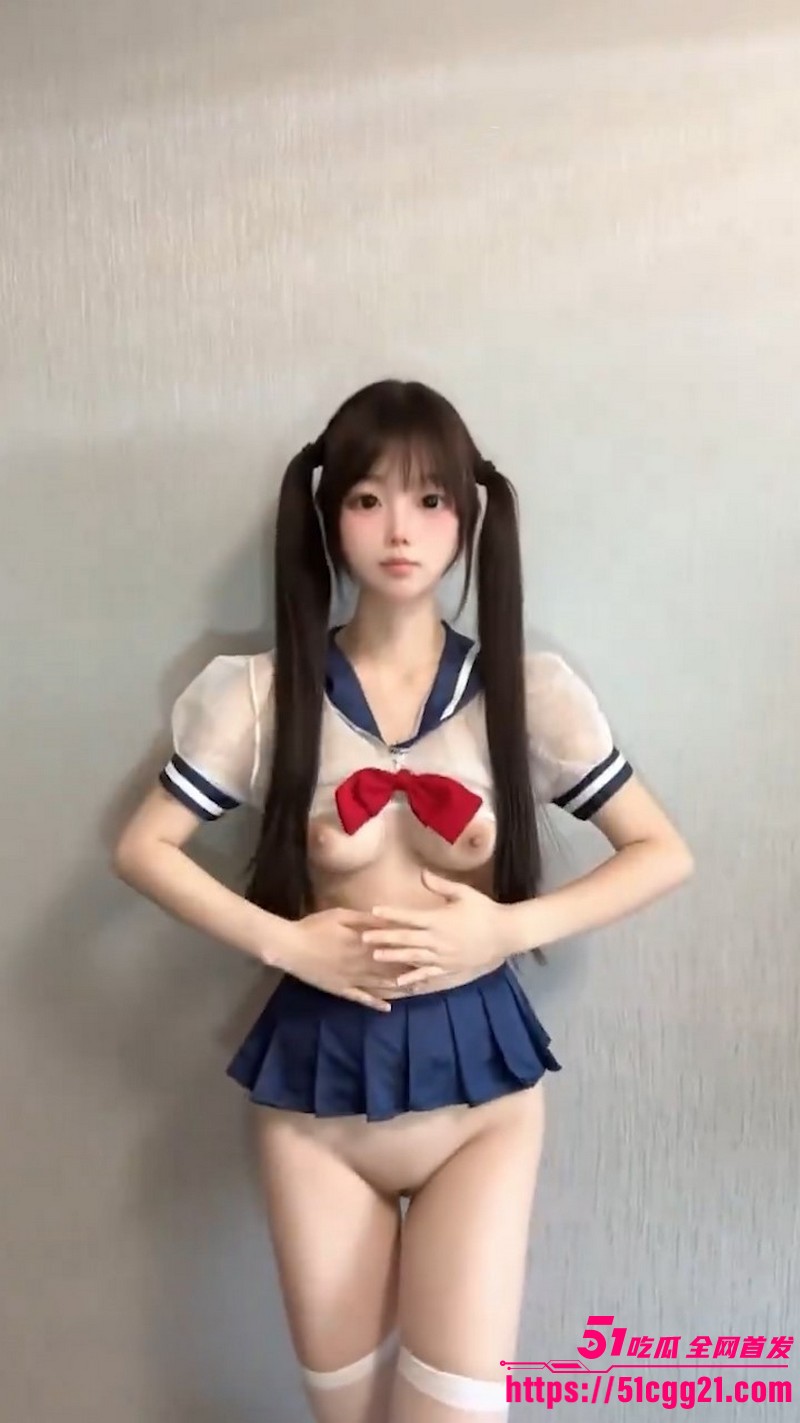 推特极品萝莉小粉喵裸舞自慰 8