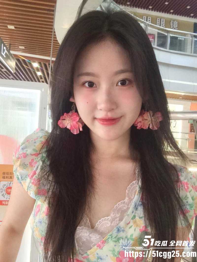 19岁美少女出轨为炮友打胎04