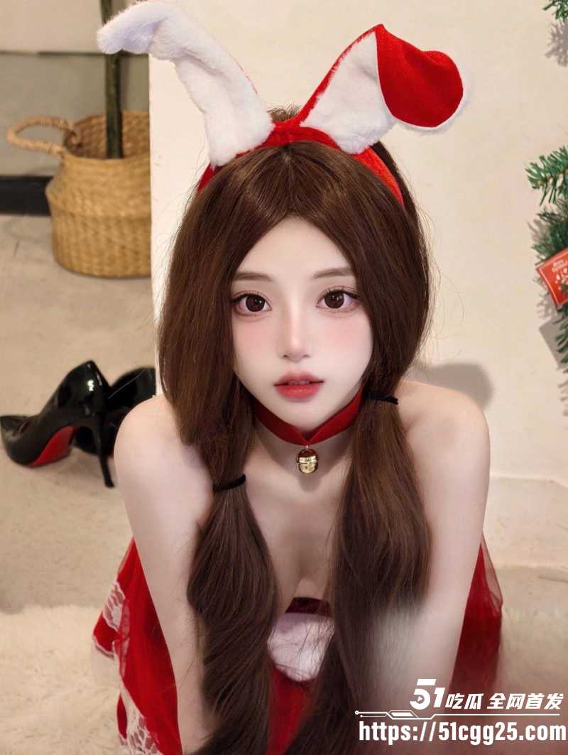 推特萝莉福利姬饼饼大裸舞视频02
