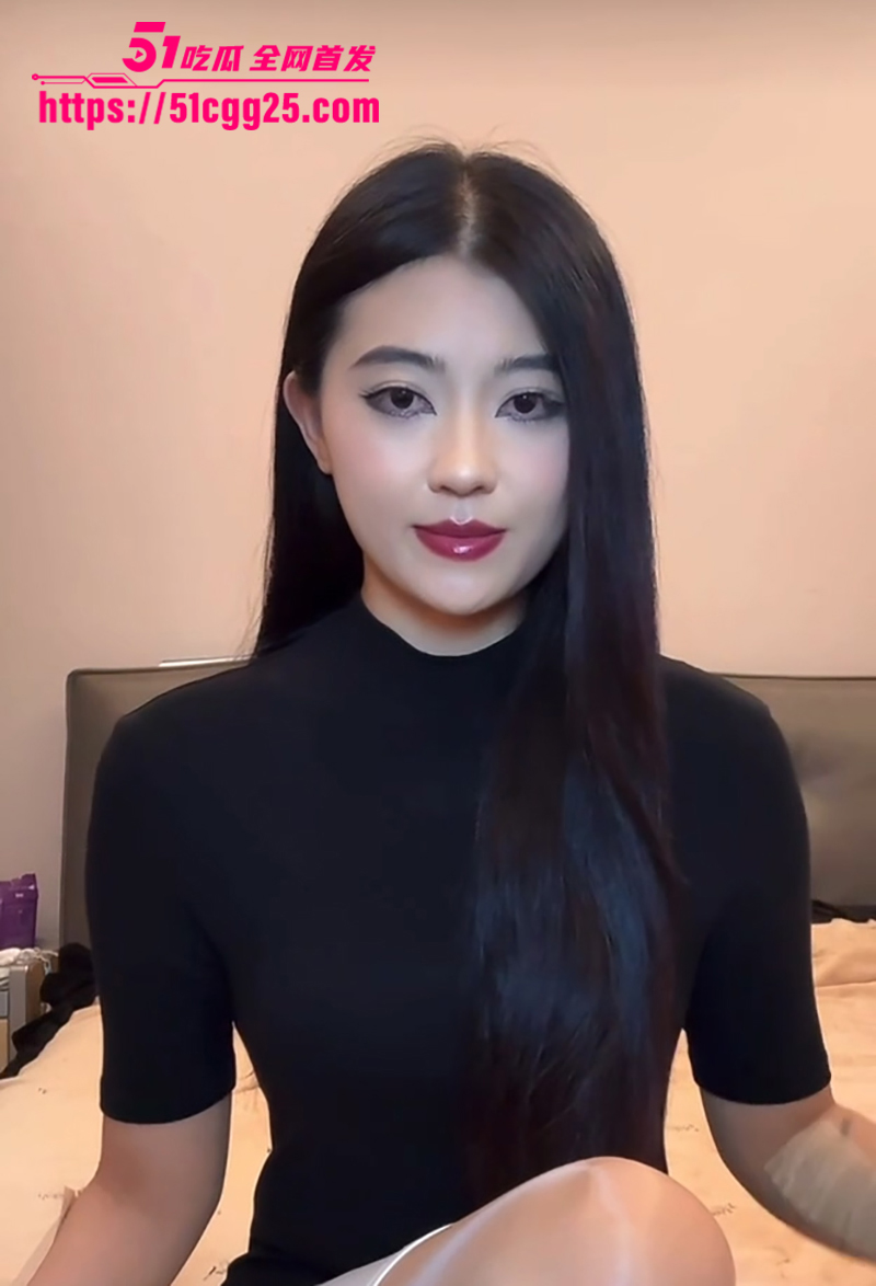 彪悍大长腿自慰啪啪视频曝光 6 拷贝