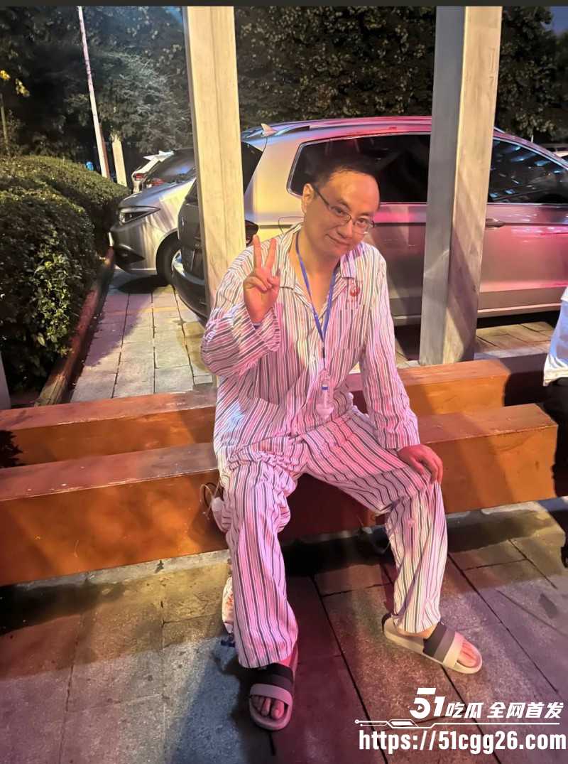 女网红娜姐重生曝光丈夫高飞家暴出轨09