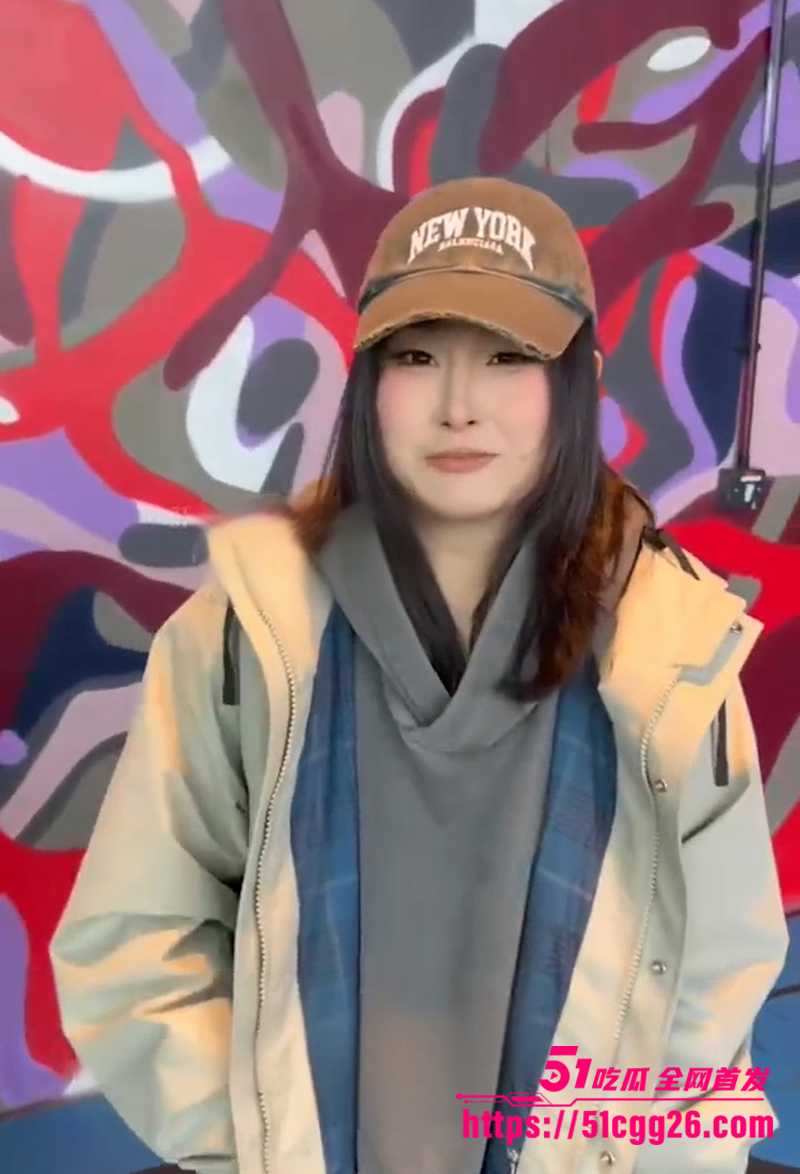 极品阿黑颜美少女人气福利姬噗噗保龄球馆露出性爱视频21拷贝