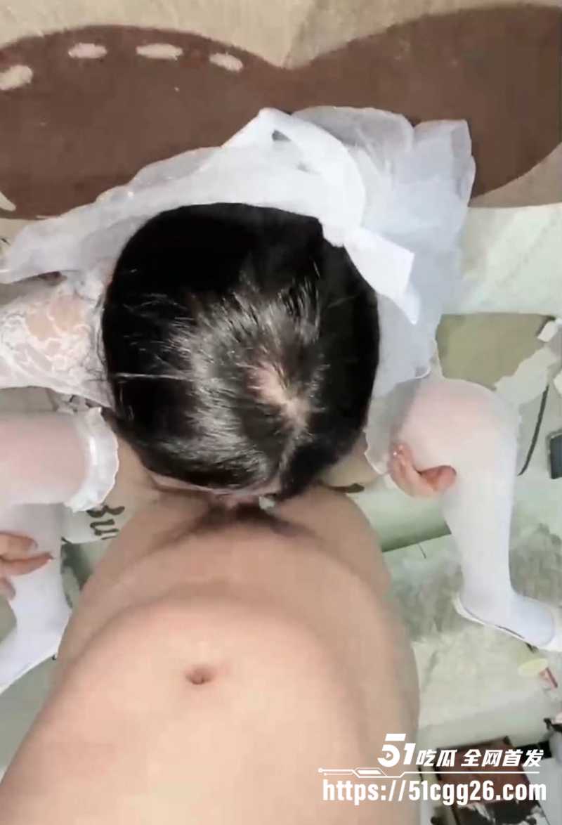 海角乱伦之会喷水的亲姐姐  6 拷贝