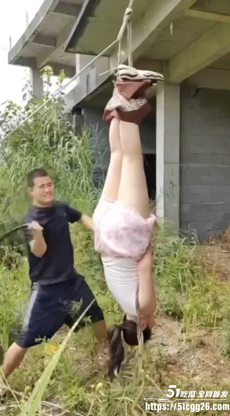 东南亚电诈园区暴打女猪仔视频04