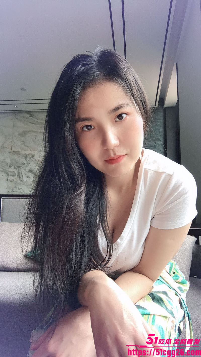 推特极品少妇yuanxiang大胆露脸 2