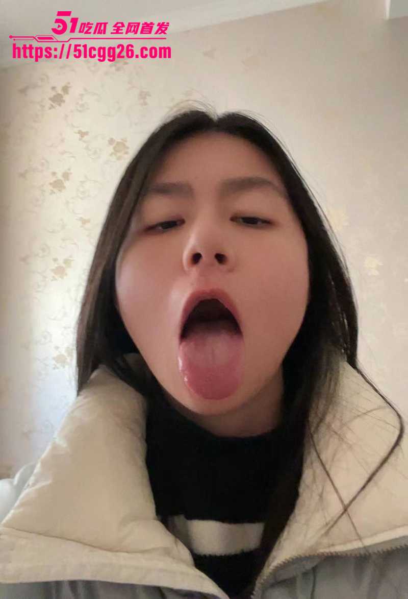 超反差清纯高中生张莉云被调教视频流出4拷贝