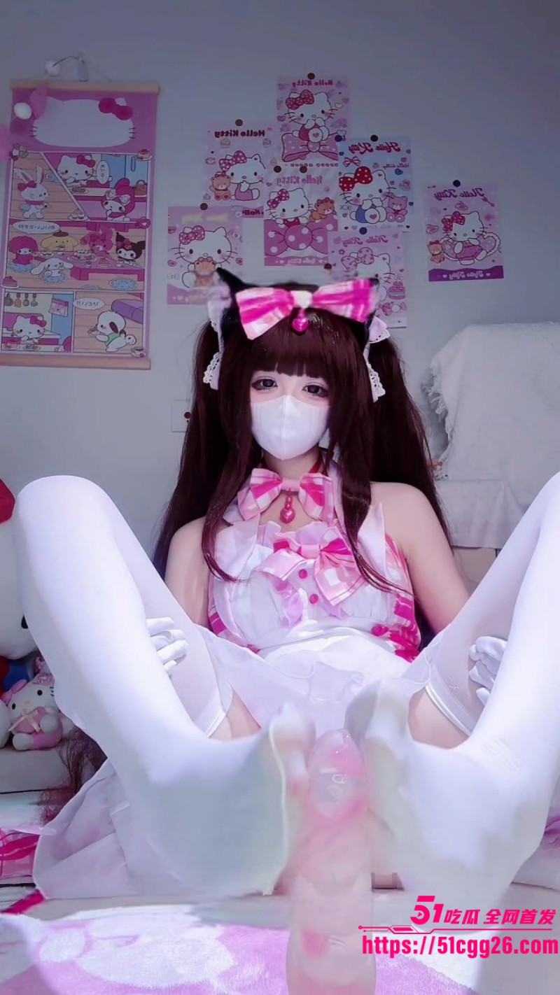 萝莉福利姬 曲奇软fufu 定制私拍流出 可爱少女模拟足交挑逗诱惑 性感身材大胆露出展现反差本性 1
