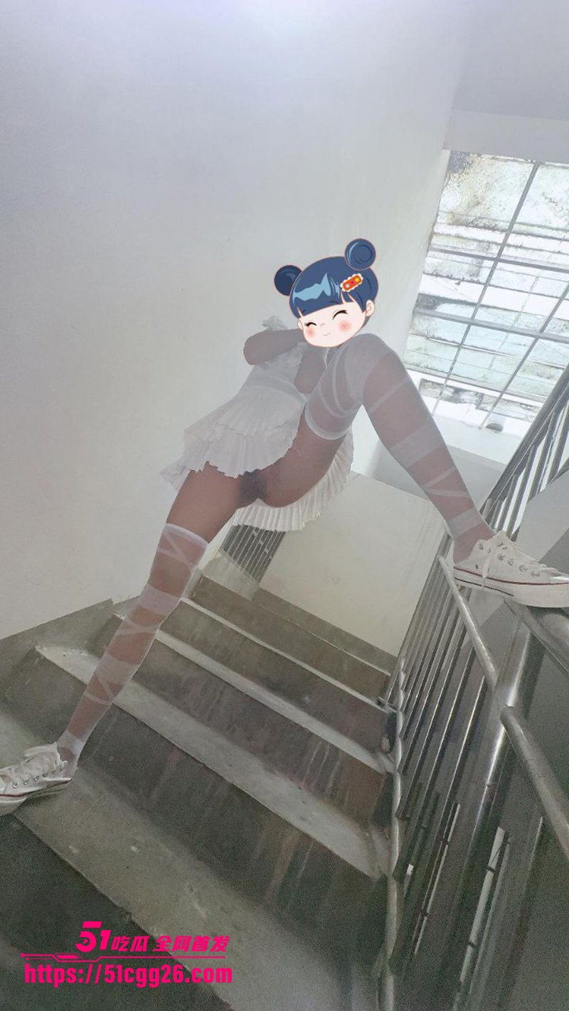 长腿女儿丽丽