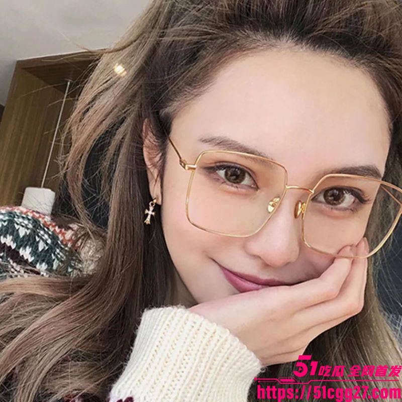 新疆网红rapper Ans 塌房实锤 软饭硬吃天花板 四年榨干富婆女友几百万 夜店嫩模粉丝通吃 大尺度做爱视频流出！
