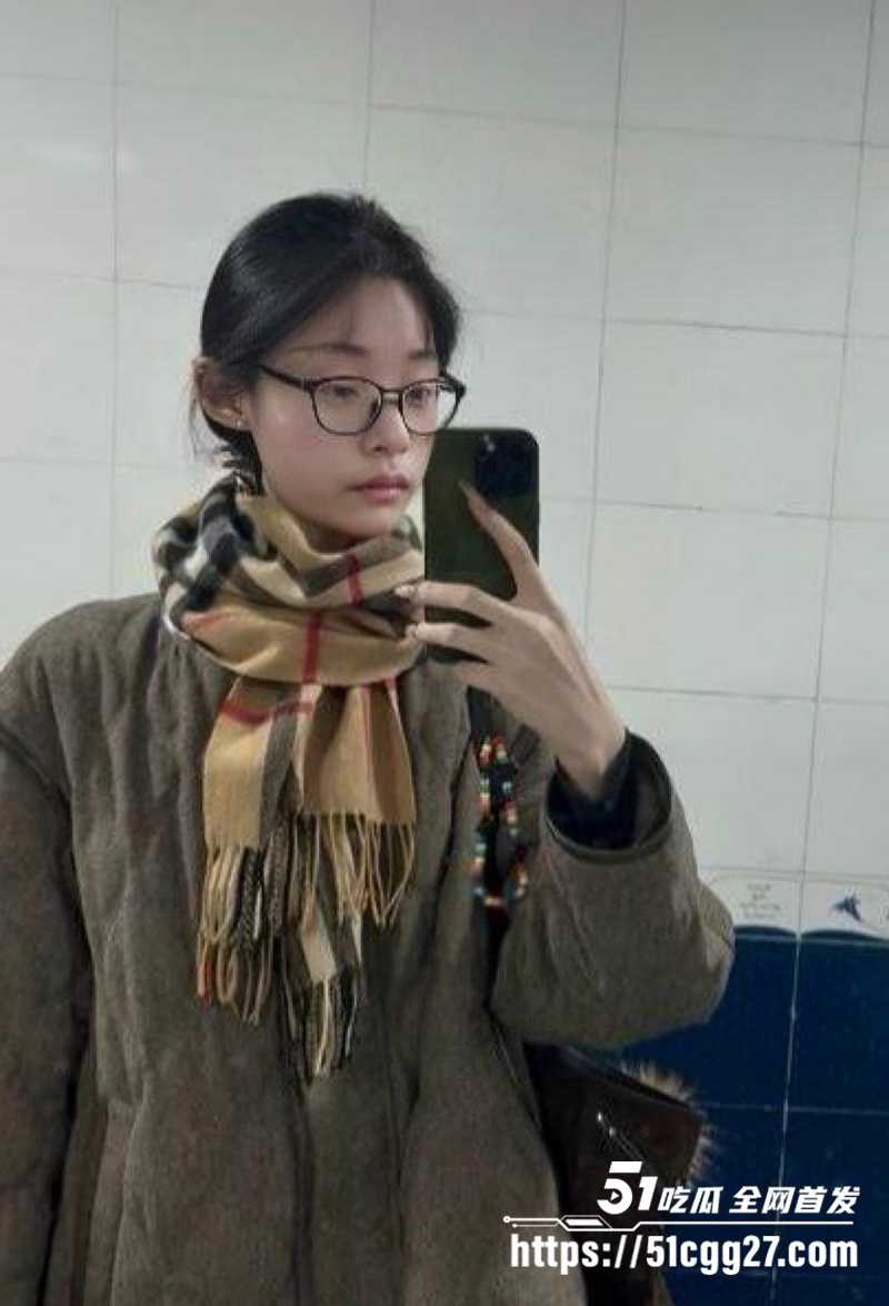 山东大学生于琪琪美乳学妹金主调教视频流出2拷贝
