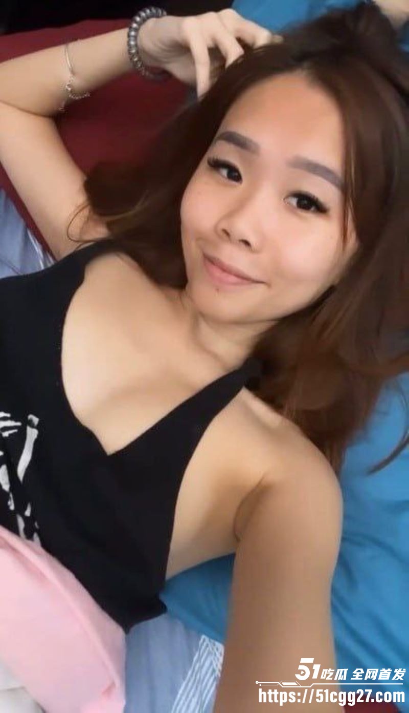 瓜友独家曝光！20岁大学女友 陈依芮 自拍无套做爱视频 被大屌猛干到受不了 细腰狂扭美腿颤抖 淫叫连连！