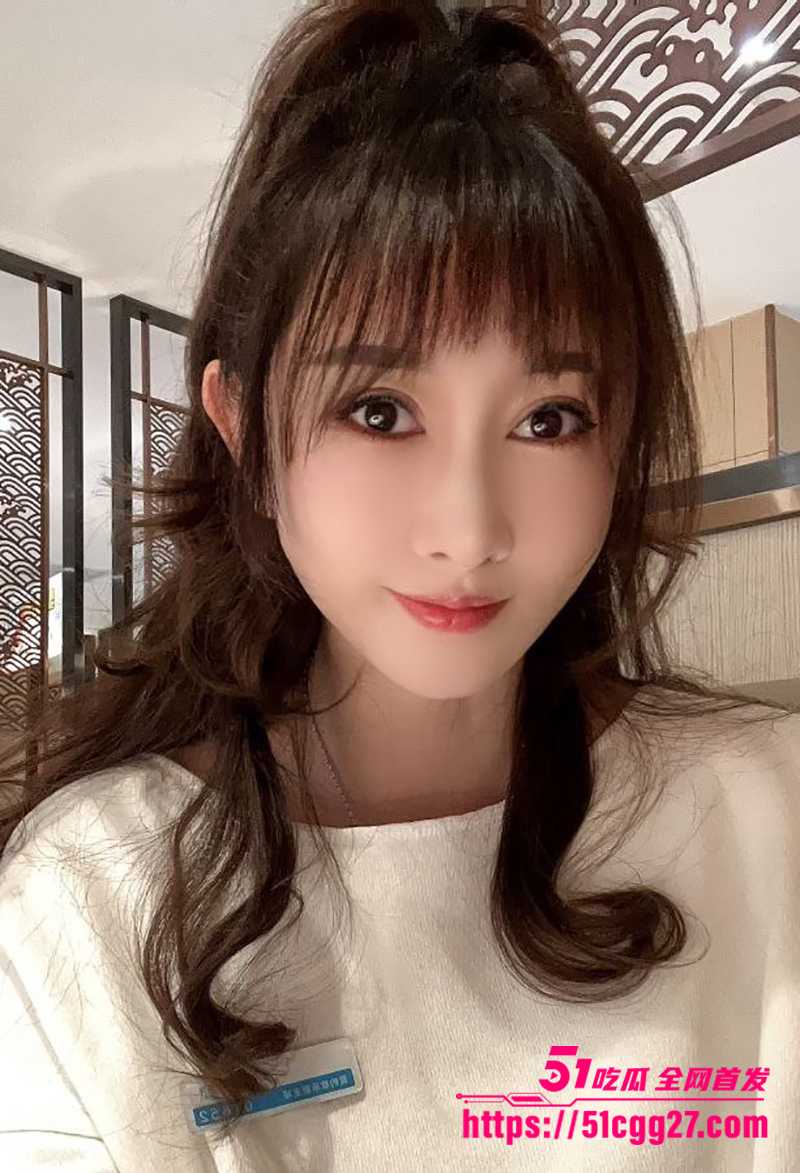 高冷反差车模维可娜性爱视频流出 1 拷贝